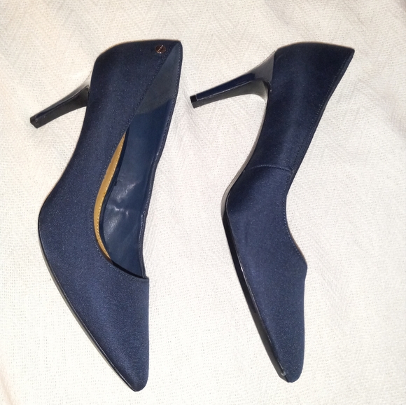 Sz.8.5 Women's Calvin Klein Nilly Heels - Picture 4 of 11